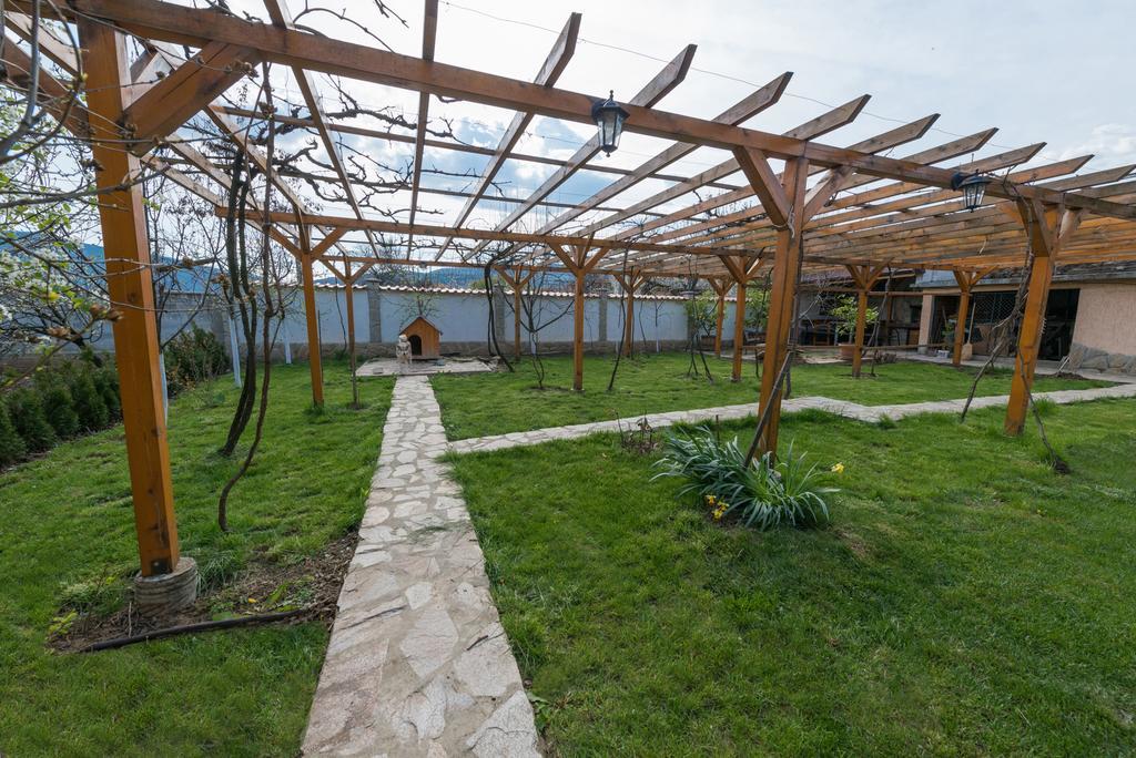Marinovata Kashta Guest House Weliki Presław Zewnętrze zdjęcie