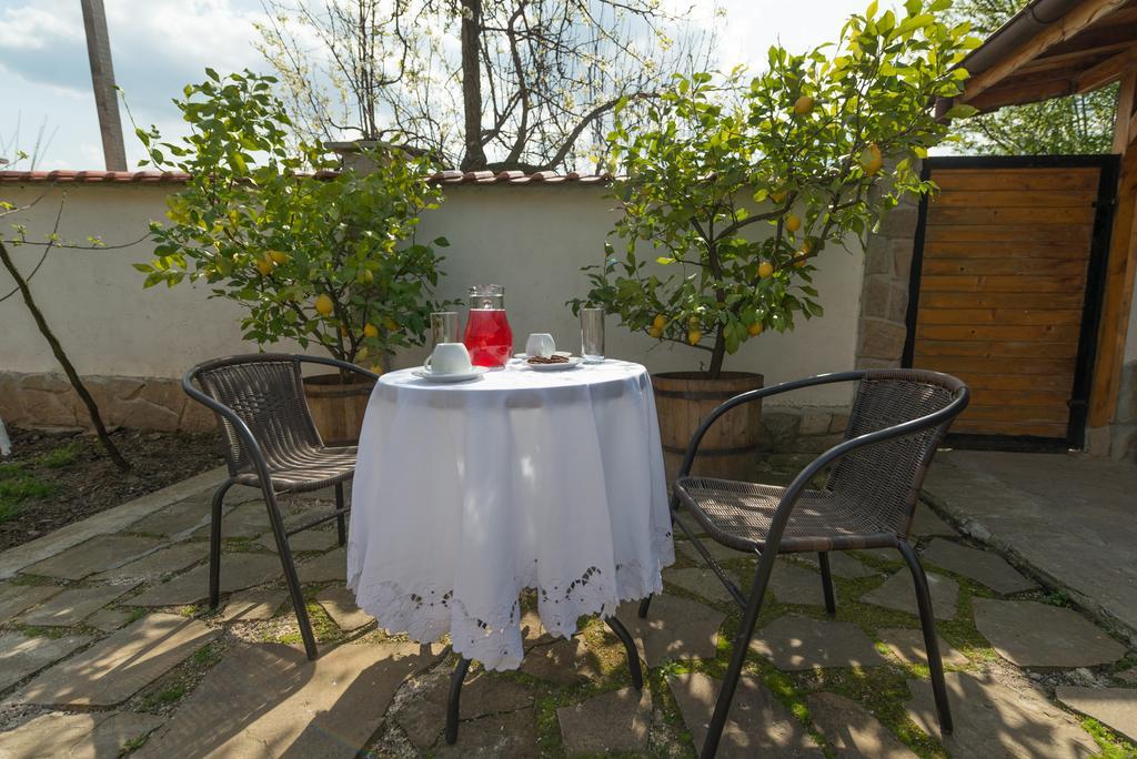 Marinovata Kashta Guest House Weliki Presław Zewnętrze zdjęcie