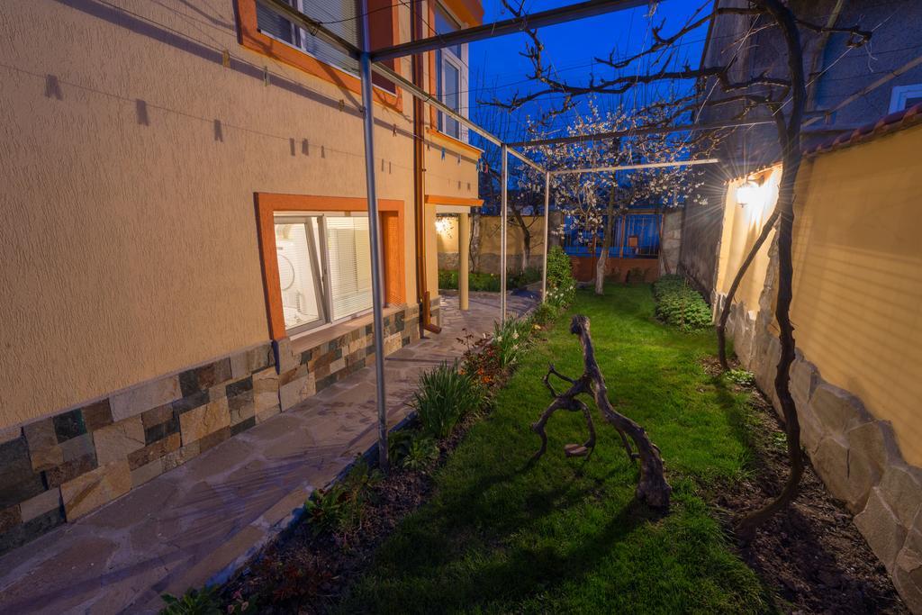 Marinovata Kashta Guest House Weliki Presław Zewnętrze zdjęcie